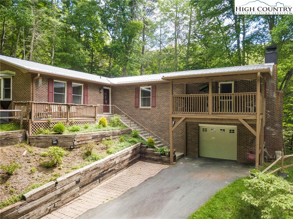 913 WINTERBERRY TRL, BOONE, NC 28607, photo 1 of 49