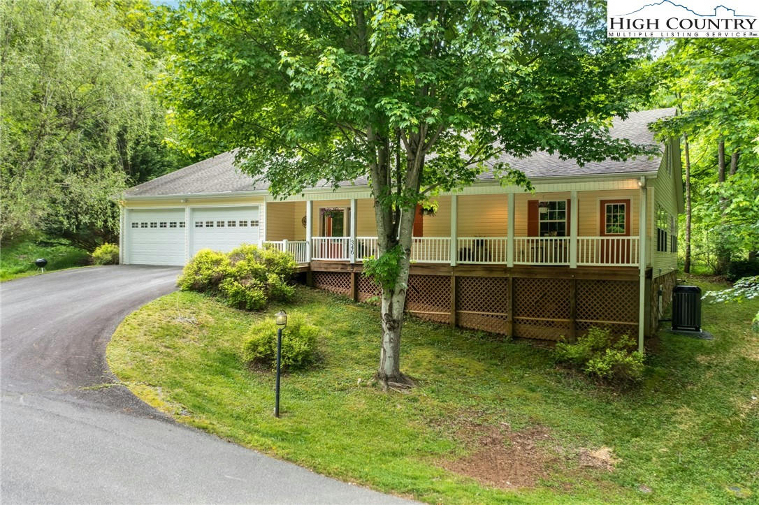 346 PARK ST, BOONE, NC 28607, photo 1 of 48